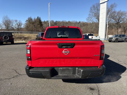 Used 2023 Nissan Frontier S w/ Technology Package image 6