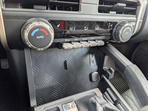New 2026 Toyota Tacoma TRD Off-Road AWD/4WD image 15
