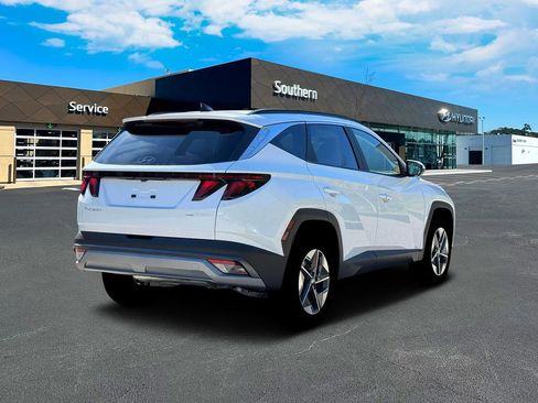 New 2026 Hyundai Tucson SEL image 8