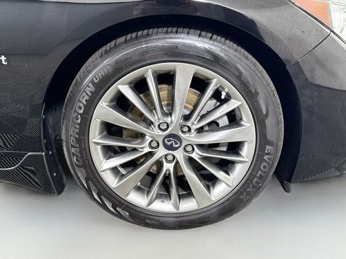 Used 2019 INFINITI Q50 Luxe w/ Cargo Package (L96) RWD image 32