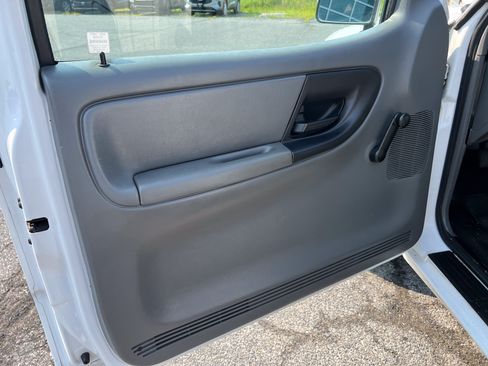 Used 2005 Ford Ranger 2WD Regular Cab image 12
