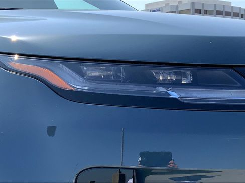 New 2026 Land Rover Range Rover Evoque S image 16