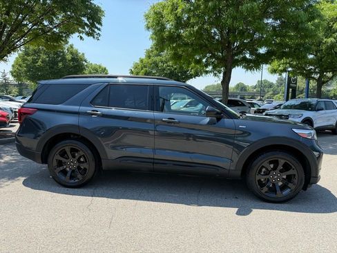 Used 2023 Ford Explorer ST-Line w/ Class IV Trailer Tow Package AWD/4WD image 5