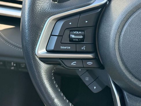 Used 2022 Subaru Outback Limited image 13