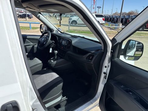 Used 2022 RAM ProMaster City Tradesman image 15