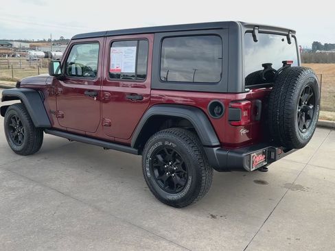 Used 2021 Jeep Wrangler Unlimited Sport image 7