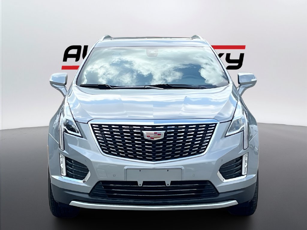 Used 2025 Cadillac XT5 Premium Luxury w/ LPO, Floor Liner Package FWD image 2