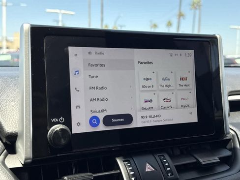 Used 2023 Toyota RAV4 Adventure image 16