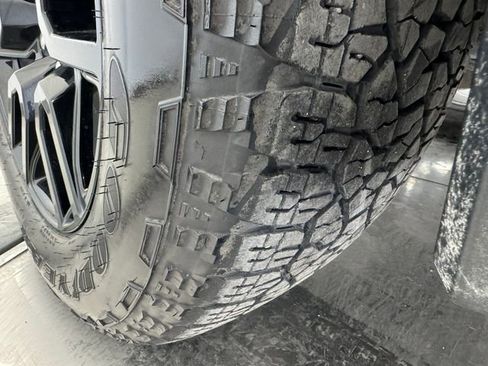 Used 2021 GMC Sierra 1500 Elevation image 10