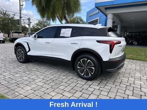 Used 2024 Chevrolet Blazer EV LT AWD/4WD image 33