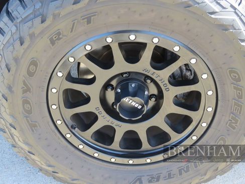 Used 2022 Toyota Tundra Limited image 10