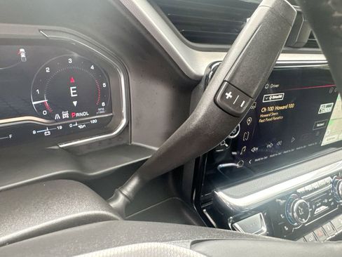 Used 2024 GMC Sierra 3500 Denali w/ Denali Reserve Package image 23