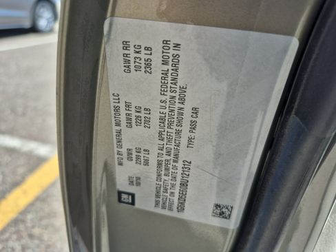 Used 2011 Cadillac DTS Luxury FWD image 25