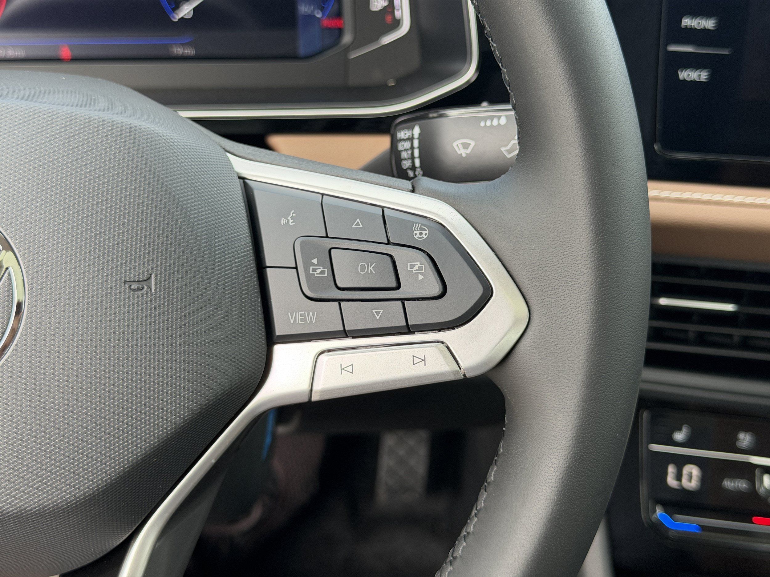 New 2026 Volkswagen Jetta SEL FWD image 31