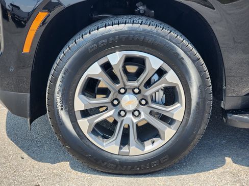Used 2026 Chevrolet Tahoe LT w/ Comfort Package RWD image 10