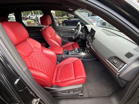 Used 2024 Audi SQ5 Prestige w/ Prestige Package AWD/4WD image 27