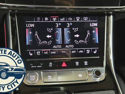 Used 2019 Audi Q8 Prestige w/ Luxury Package image 15
