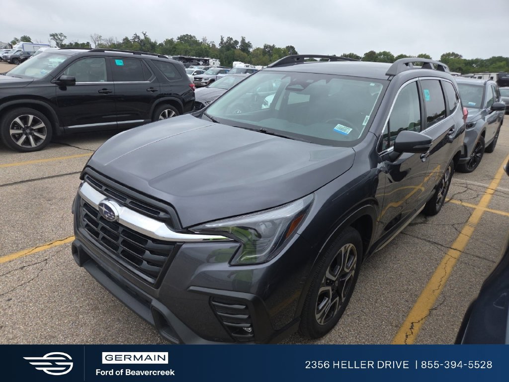 Used 2023 Subaru Ascent Limited AWD/4WD image 1