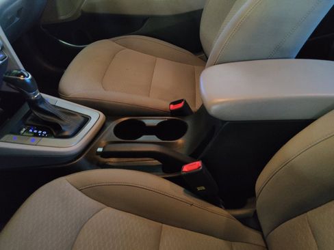 Used 2019 Hyundai Elantra Value Edition FWD image 26