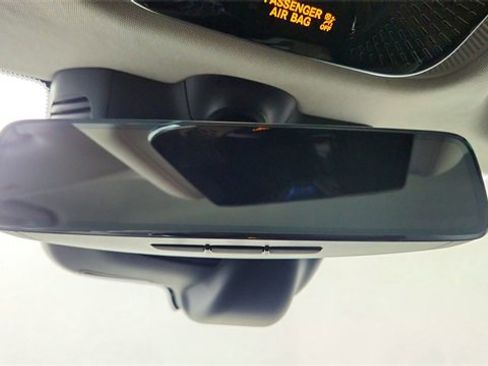 Used 2025 Mercedes-Benz GLC 350e GLC 350e image 58