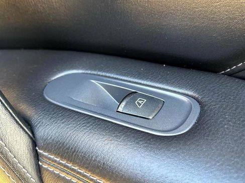 Used 2019 INFINITI QX80 Luxe image 54