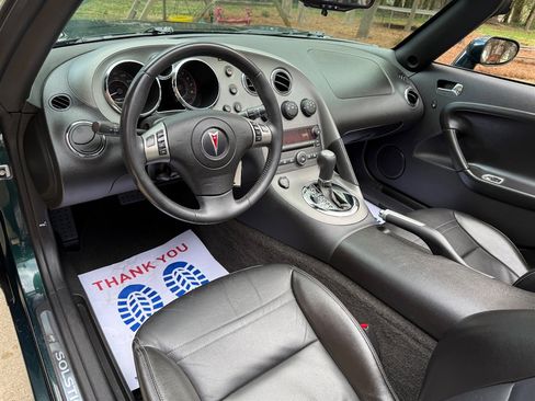 Used 2008 Pontiac Solstice GXP w/ Premium Package image 43
