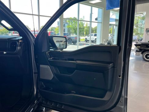 Used 2024 Ford F150 Lariat AWD/4WD image 23