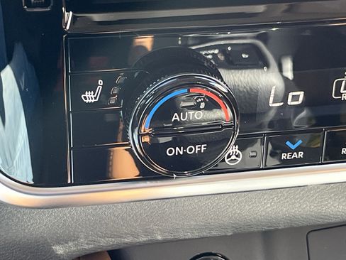 New 2026 Nissan Rogue Platinum w/ Platinum Premium Package image 33