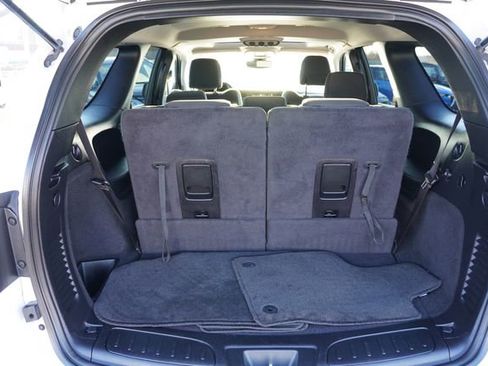 Certified 2022 Dodge Durango SXT w/ Trailer Tow Group IV image 22