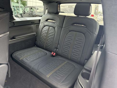 Used 2022 Rivian R1S Launch Edition AWD/4WD image 15