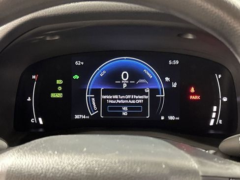 Used 2025 Toyota Camry LE image 14