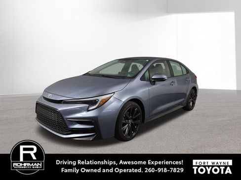 Used 2024 Toyota Corolla SE FWD image 1
