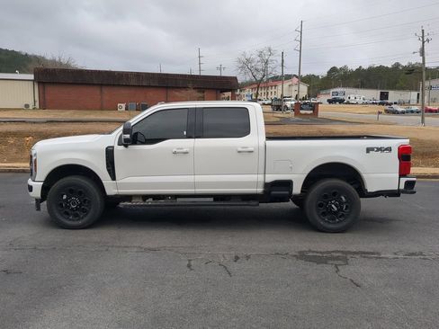 Used 2025 Ford F350 Lariat w/ Black Appearance Package AWD/4WD image 9