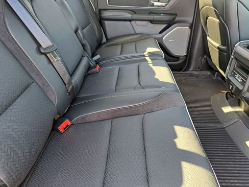 New 2026 RAM 1500 Laramie w/ Night Edition image 23