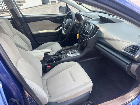 Used 2018 Subaru Impreza 2.0i Premium w/ Eyesight & BSD & Rcta AWD/4WD image 31