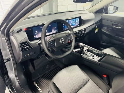 New 2026 Nissan Sentra SV image 19