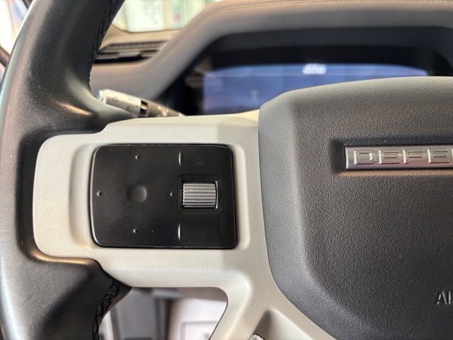Used 2022 Land Rover Defender 110 X-Dynamic SE AWD/4WD image 14