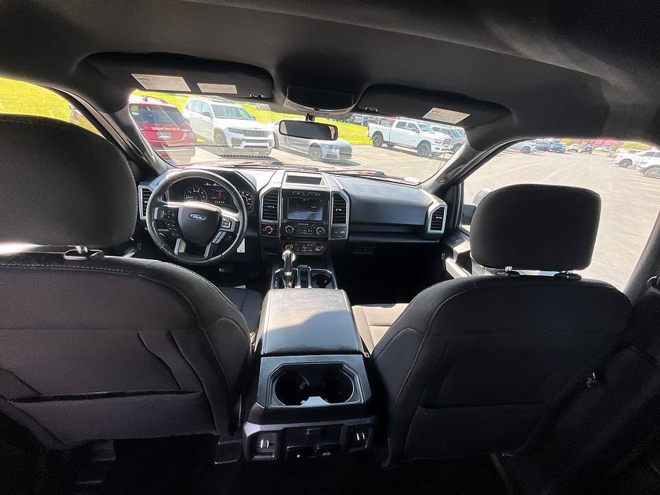 Used 2018 Ford F150 XLT w/ Equipment Group 302A Luxury AWD/4WD image 35