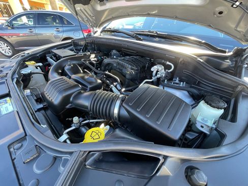 Used 2018 Nissan Pathfinder SV FWD image 13