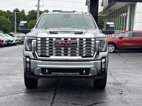 New 2026 GMC Sierra 2500 Denali w/ Denali Reserve Package AWD/4WD image 14