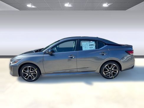 New 2025 Nissan Sentra SR w/ SR Premium Package image 2