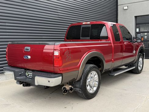 Used 2015 Ford F250 Lariat w/ Chrome Package image 12