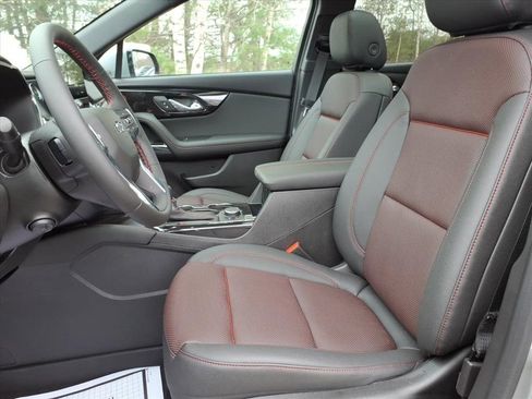 New 2025 Chevrolet Blazer RS w/ Driver Confidence II Package image 14