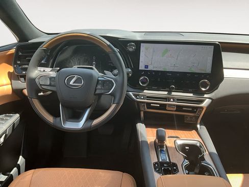 Used 2025 Lexus RX 350 w/ Convenience Package AWD/4WD image 12