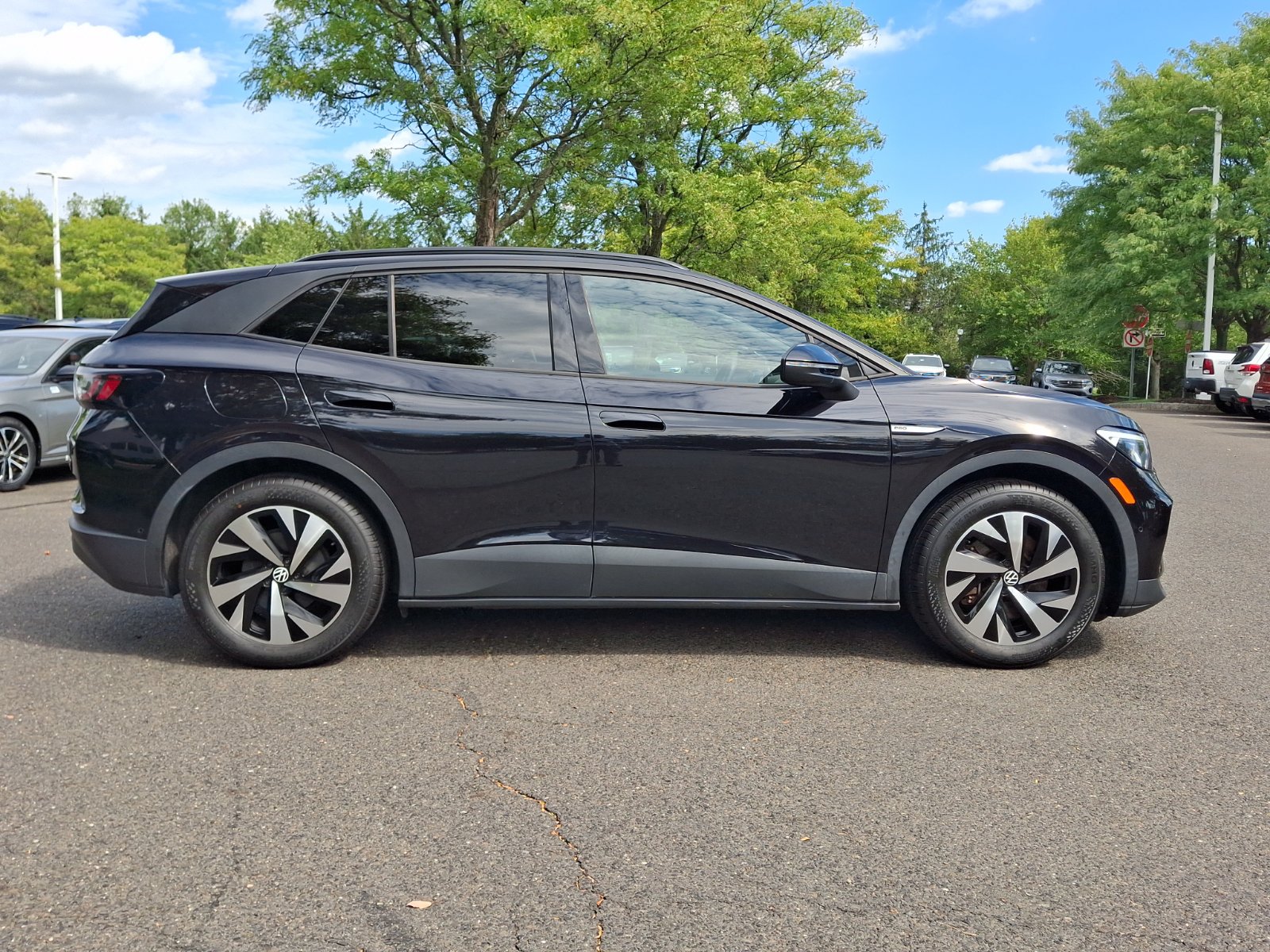 Used 2023 Volkswagen ID.4 Pro RWD image 7