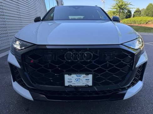 Used 2026 Audi RS Q8 performance AWD/4WD image 8