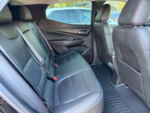 Used 2023 Chevrolet Bolt EUV LT w/ Convenience Package image 20