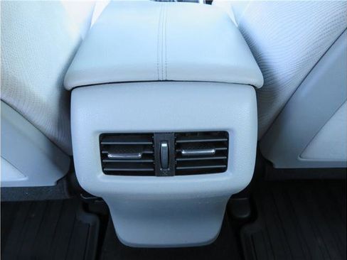 Used 2013 Honda Accord EX image 10