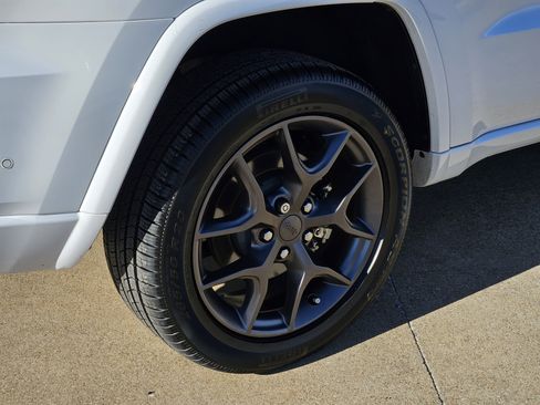 Used 2021 Jeep Grand Cherokee Limited w/ Quick Order Package 28K 80th AWD/4WD image 8