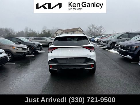 Certified 2023 Kia Sportage X-Line w/ X-Line Premium Package image 6